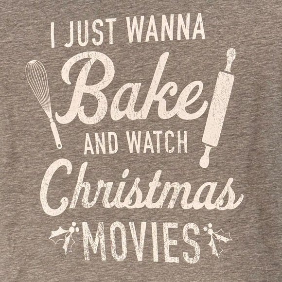 COOKIES & CHRISTMAS MOVIES * Holiday TEE * Short Sleeves for Warm Weather * XL * - Picture 2 of 6
